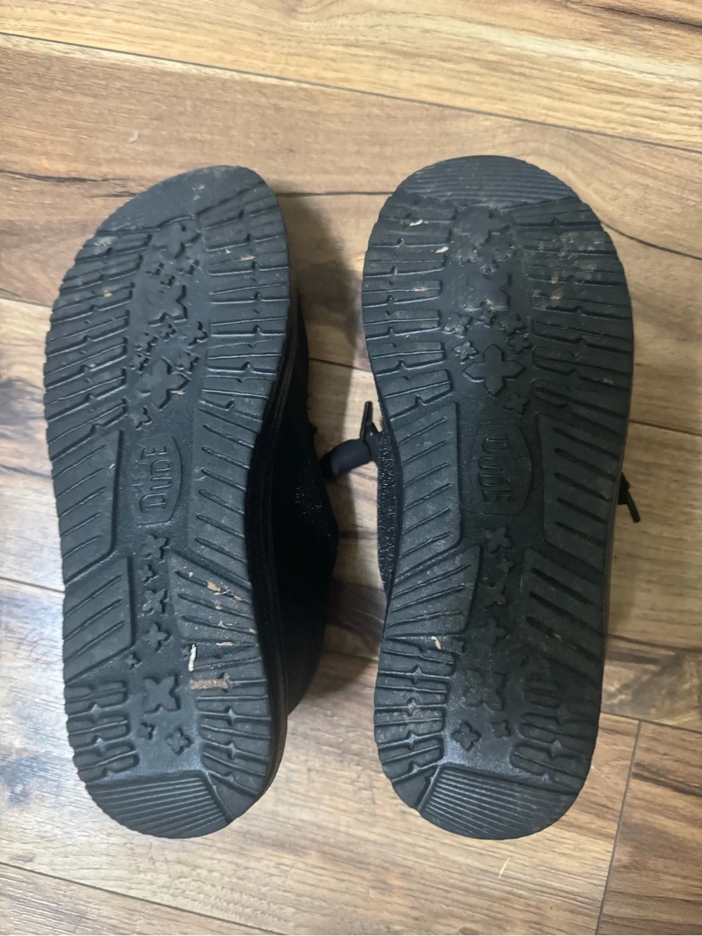 Hey Dude worn only
